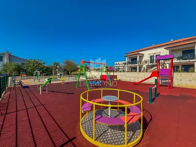Stan 60 m², Umag - 2 spavaće sobe i lođa - 11