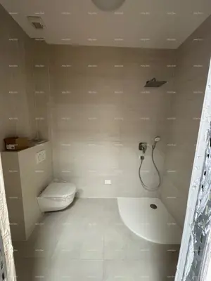 Neuer gestalteter Büroraum im Zentrum von Pula! - 3