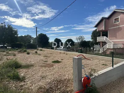 Building plot in Poličnik - fenced and landscaped - 2