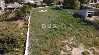 Building plot in Poličnik - fenced and landscaped - 6