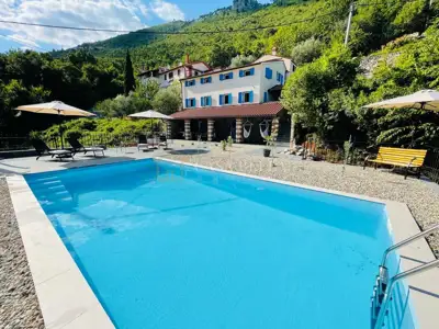 Haus zum Kauf in Mošćenička Draga, 250 m² - 3