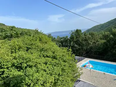 Haus zum Kauf in Mošćenička Draga, 250 m² - 9