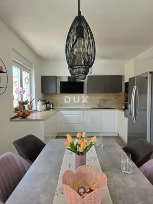 Pula, Nova Veruda, 5-room apartment, 209.93 m² - 7