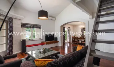 Villa 258 m² in Šibenik, quiet neighborhood and pool - 9
