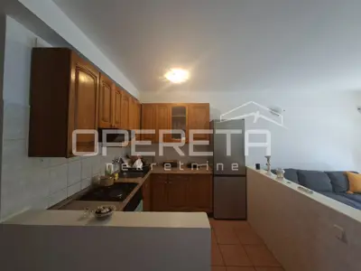 Wohnung zur Miete in Trešnjevka, 74 m² - 4
