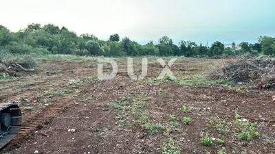 Građevinsko zemljište 4.304 m², Šišan - industrijsko-poslovna zona