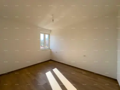 Prodajemo stan sa velikim vrtom i parkirnim mjestom, Barban! - 21