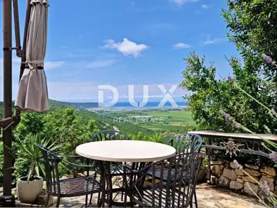 Haus 120 m², Buje - Meerblick und Blick auf bewaldete Hügel - 17