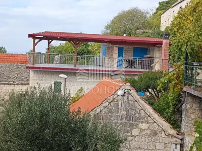 DUGI RAT, Kamena katnica, 200 m², pogled na more - 2