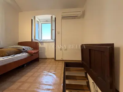 Kuća 45 m², Sužan na Krku - kamena dvojna kuća - 11