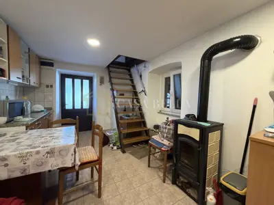 Kuća 45 m², Sužan na Krku - kamena dvojna kuća - 8