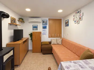 Haus 45 m², Sužan na Krku - steinernes Doppelhaus - 2