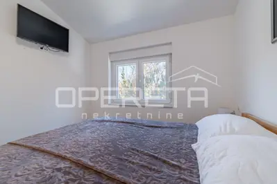 Kuća 84 m², Tinjan - s bazenom i okućnicom - 7