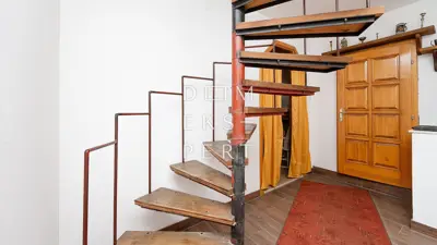 Sesvete, Family house with two residential units, 240 m²-Selčina - 21