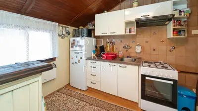 Sesvete, Family house with two residential units, 240 m²-Selčina - 9