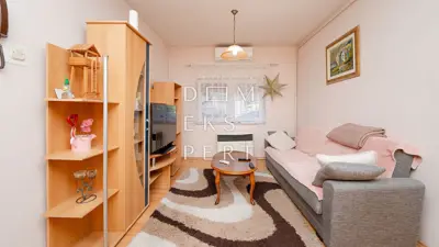 Sesvete, Family house with two residential units, 240 m²-Selčina - 16