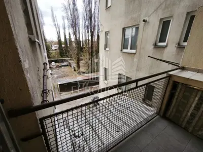 Savska, four-room apartment with terrace and balcony, 90 m² - 8