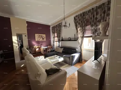 Apartment 108 m², Pula Centar - 3 residential units - 14