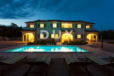 Haus 255 m², Dobrinj - drei Wohneinheiten und Pool - 10