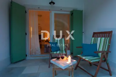 Haus 255 m², Dobrinj - drei Wohneinheiten und Pool - 7