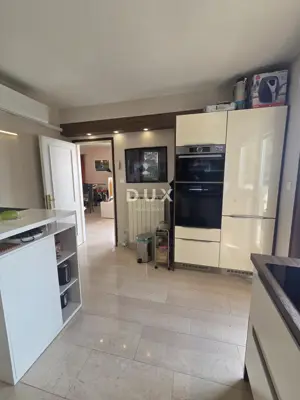 OPATIJA, LOVRAN - stan 87 m², DB+2S, 1.kat s panoramskim pogledom na mo - 14