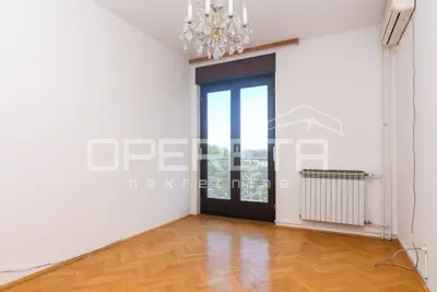 Pantovčak - office building (529 m²) with auxiliary building 200 m², lease - 7