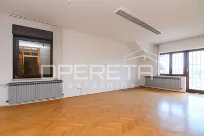 Pantovčak - office building (529 m²) with auxiliary building 200 m², lease - 6