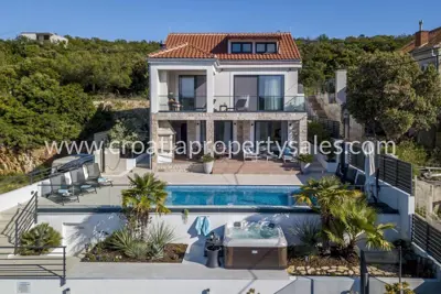 Kuća, Šolta, 278 m², 1 000 000 € - 14