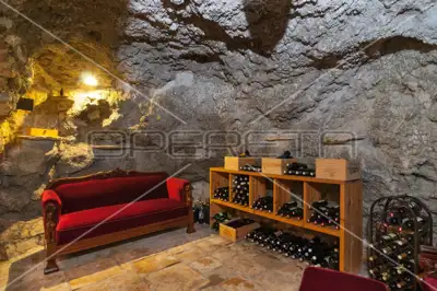 Kuća u Omišu, 5 apartmana i uhodan turizam - 14