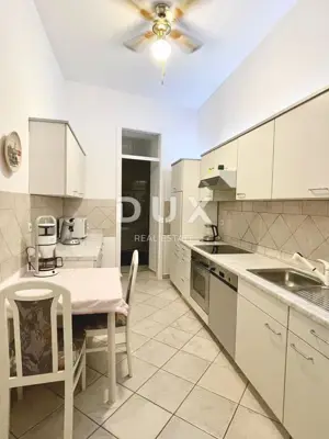 CRIKVENICA - schönes Haus im Zentrum von Crikvenica mit zwei Geschäftsräumen - 17