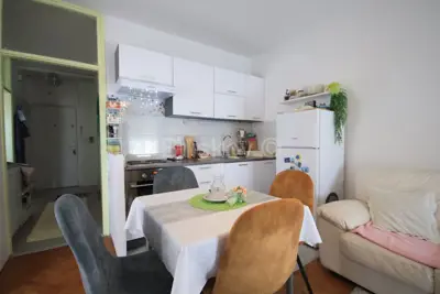 Stan 40 m², Kocunar, Split - mirna lokacija - 6
