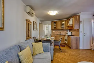 Apartment 75 m², Rovinj center - sea view and St. Euphemia - 3