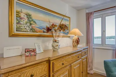 Apartment 75 m², Rovinj center - sea view and St. Euphemia - 5