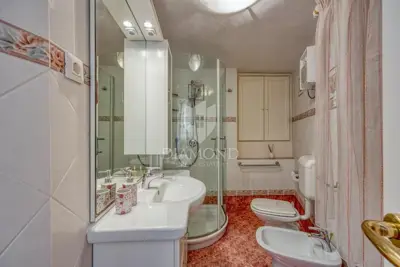 Apartment 75 m², Rovinj center - sea view and St. Euphemia - 18