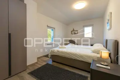 Vila 120 m², Labin - privatni bazen i terasa - 17