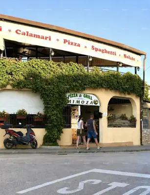 Stambeno-poslovni objekt u Medulinu, centar i uhodan restoran