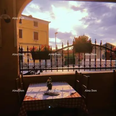 Stambeno-poslovni objekt u Medulinu, centar i uhodan restoran - 5