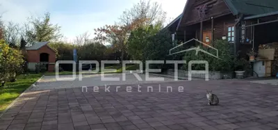 Haus 46 m², Brnaze - zweigeschossig und möbliert - 7