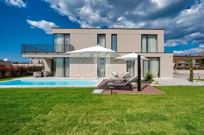 House for sale in Poreč, 258 m² - 3