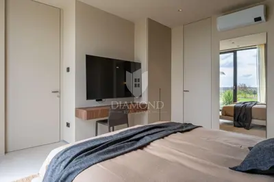 House for sale in Poreč, 258 m² - 14