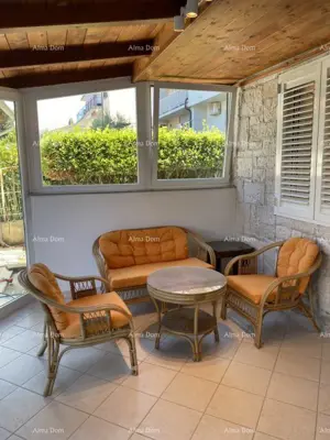 Kuća 250 m², Pula Stoja, 150 m od mora - 9