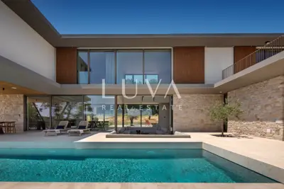 Villa 360 m², Brajkovići - wellness and heated pool
