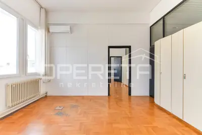 Büros 480 m², Folnegovićevo naselje - ruhige Lage - 11