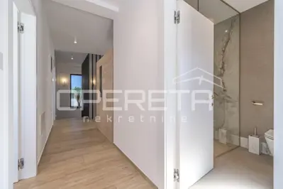 Villa 274 m², Veli vrh - beheizter Pool und Sauna - 13