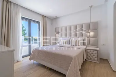 Villa 274 m², Veli vrh - beheizter Pool und Sauna - 8