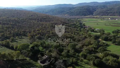 Imanje 18.133 m², Boljun - mir i pogled na krajolik - 14