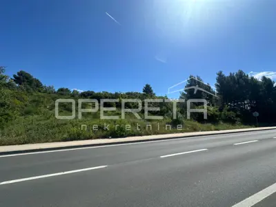 Land 912 m², Bioci - quiet neighborhood near the center of Šibenik - 2