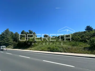 Land 912 m², Bioci - quiet neighborhood near the center of Šibenik - 3