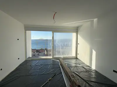 CRIKVENICA - novogradnja, dva stana s panoramskim pogledom na more! - 13