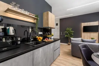 Wohnung 137 m², Rijeka Centar - 3 Apartments und Balkon - 12